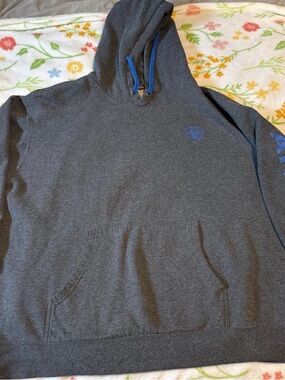 Gray Ariat hoodie